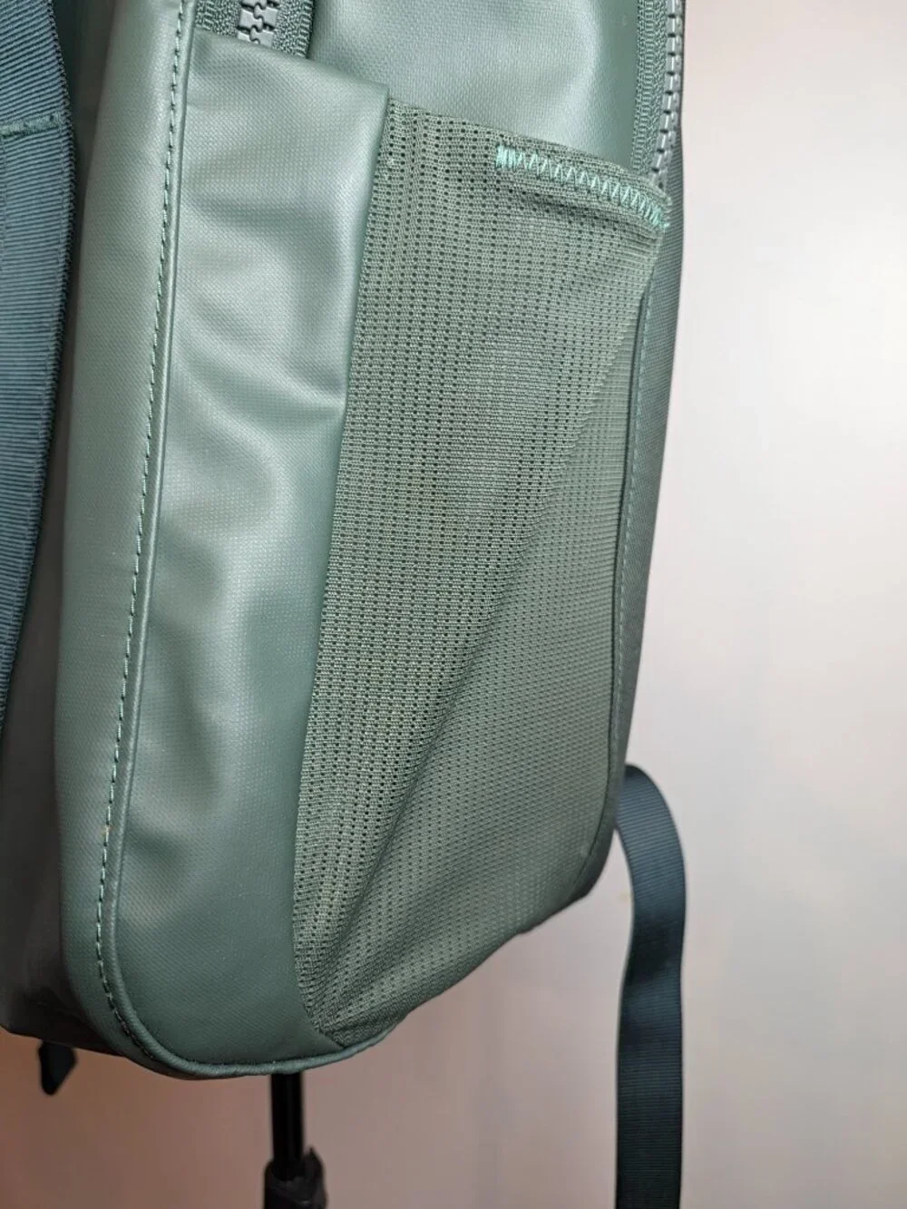 AWAY Active Backpack 26L - Color Forest Green EUC